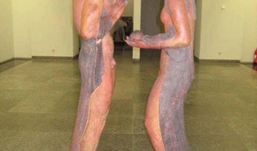 Adão e Eva, 2010